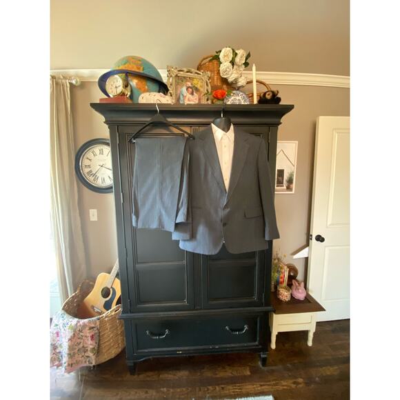 Haggar Made in the USA Polyester Rayon Blend Navy Blue Suit - Picture 2 of 8